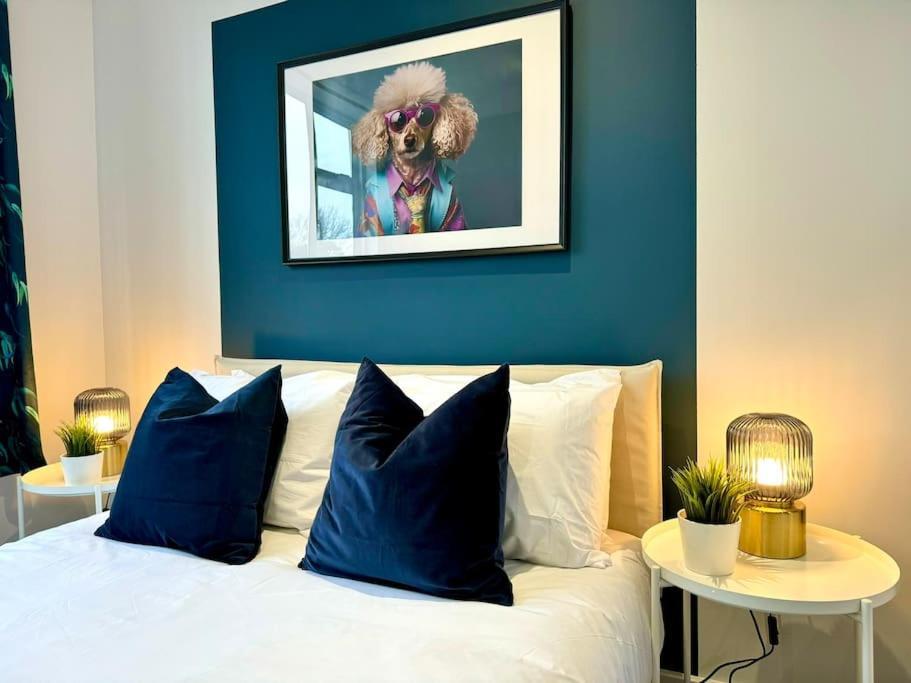 Bournemouth Getaway: 3Br Apartment Near Beach Eksteriør billede