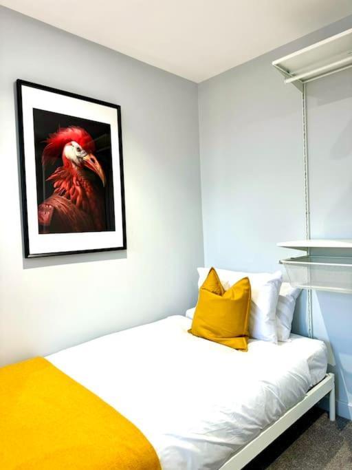Bournemouth Getaway: 3Br Apartment Near Beach Eksteriør billede