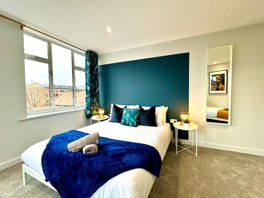 Bournemouth Getaway: 3Br Apartment Near Beach Eksteriør billede